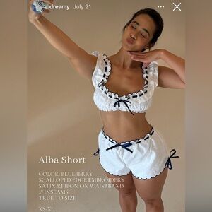 THE BAR NWOT Alba White/Blueberry Scalloped Shorts